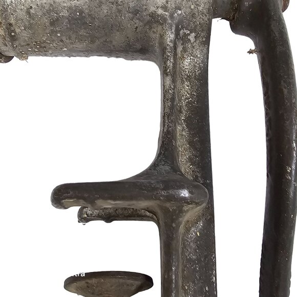 Vintage Universal No.3 Meat Grinder Food Chopper L.F.& C. New Britain Conn. USA - Picture 4 of 15